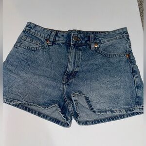 Divided light wash jean shorts size 8